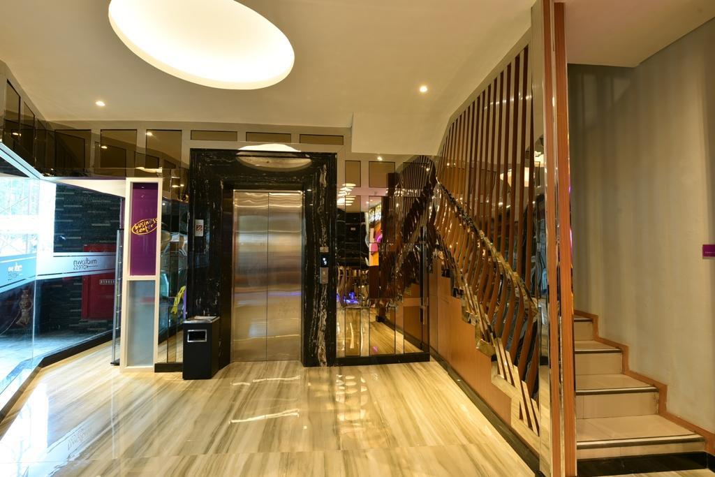 Hotel Midtown Xpress Balikpapan Exterior foto